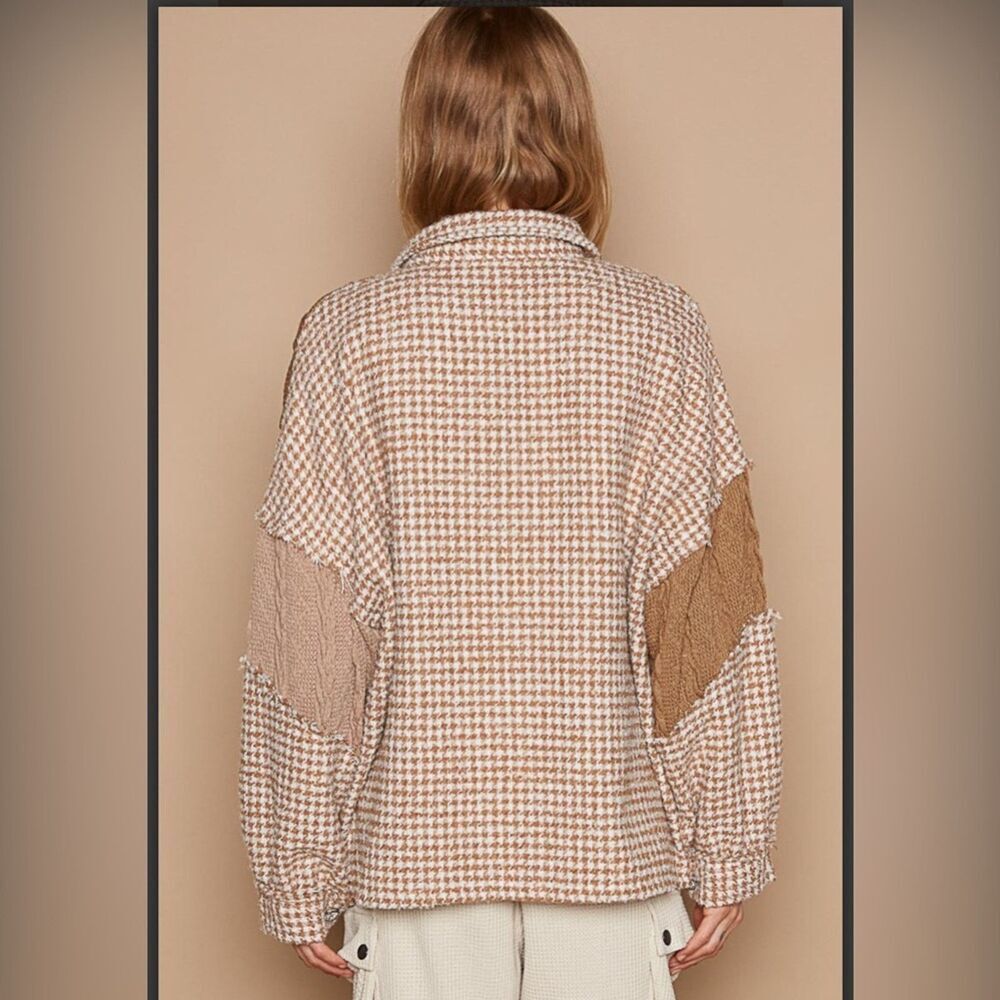 POL Boutique Designed in long sleeve roomy fit shacket in textured woven - Picture 5 of 7